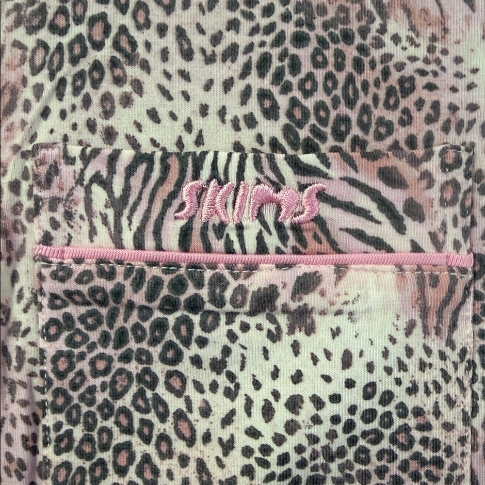 NWT SKIMS Sleep Long Sleep Set *New Print* - Picture 2 of 13